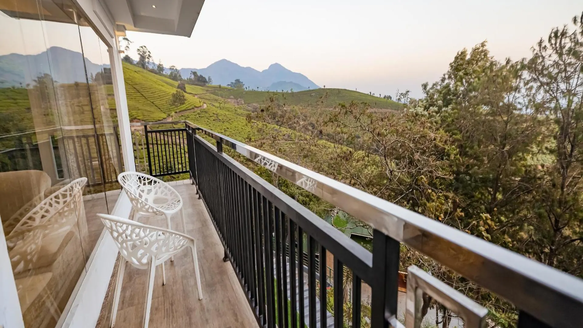 Parakkat Nature Resort Munnar