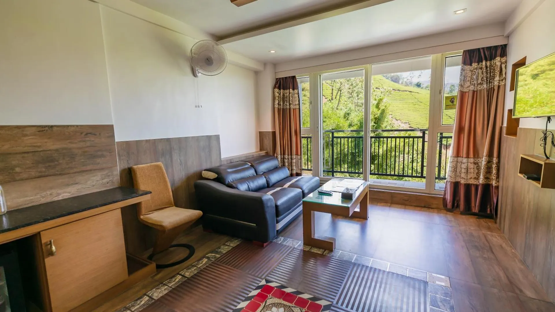 Parakkat Nature Resort Munnar